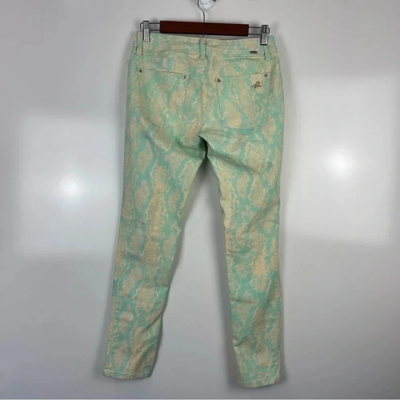 NEW DL1961 Snakeskin Print Emma Leggings Skinny Jeans Size 28 - Picture 4 of 9